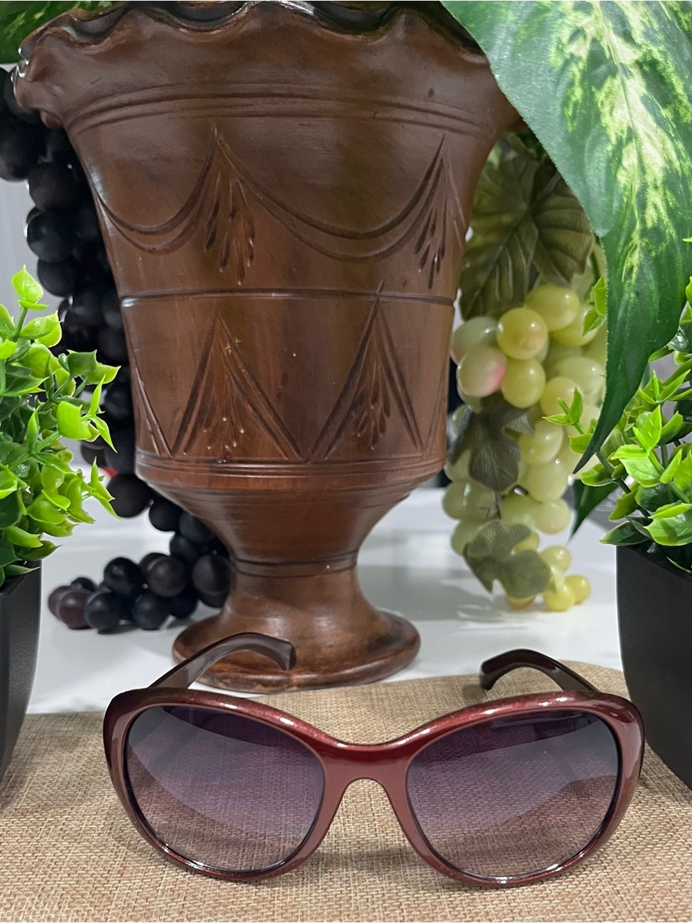 Elegant Brown Gradient Women’s Sunglasses - Brown